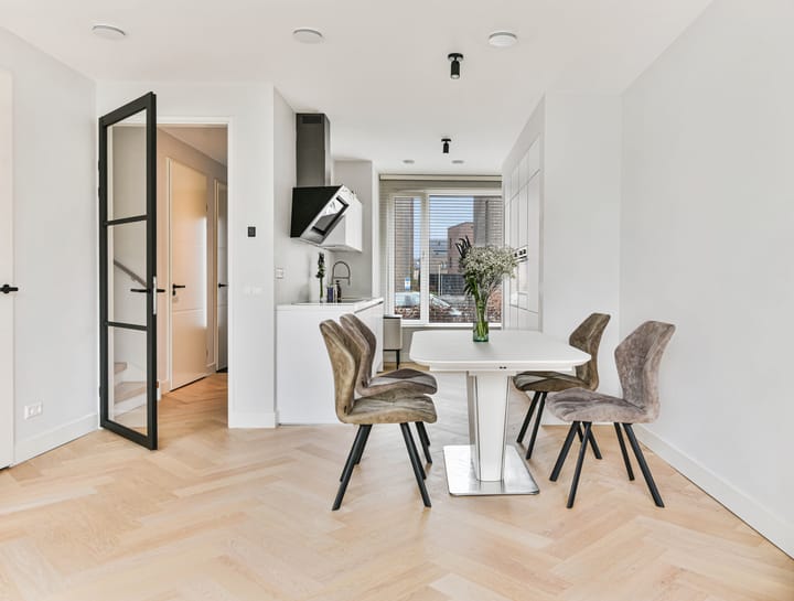 Photo 3 of Tiellaan 84