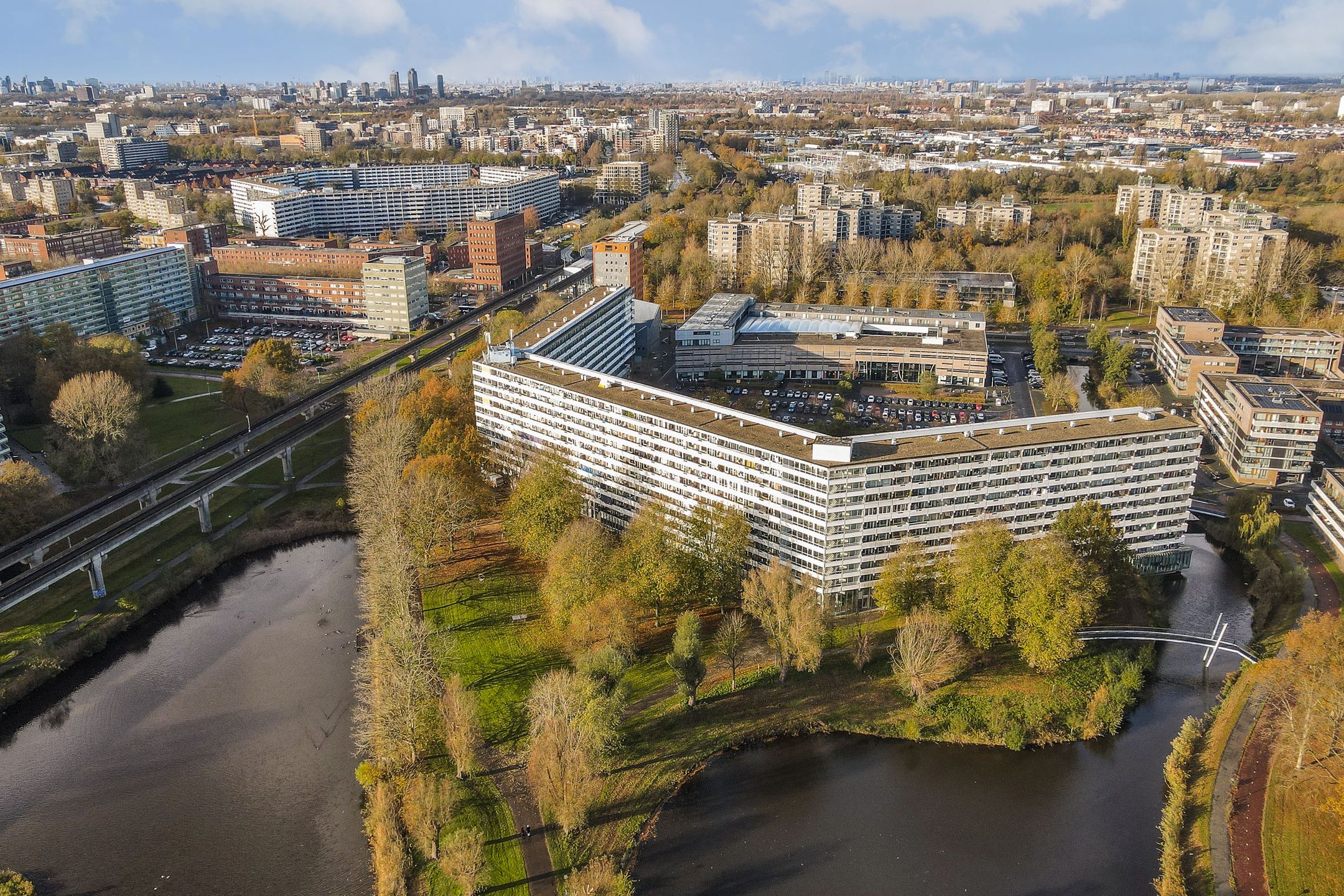 Apartment in Amsterdam, G-buurt, Zuidoost - View 3