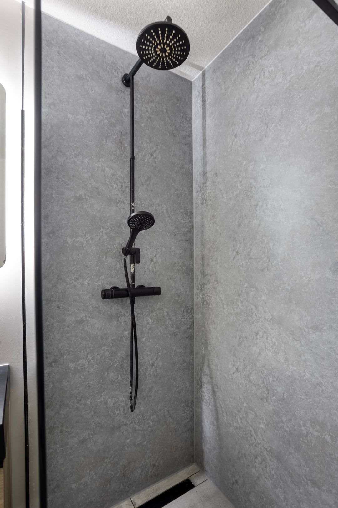 Photo 23 of Caro van Eyckstraat 24