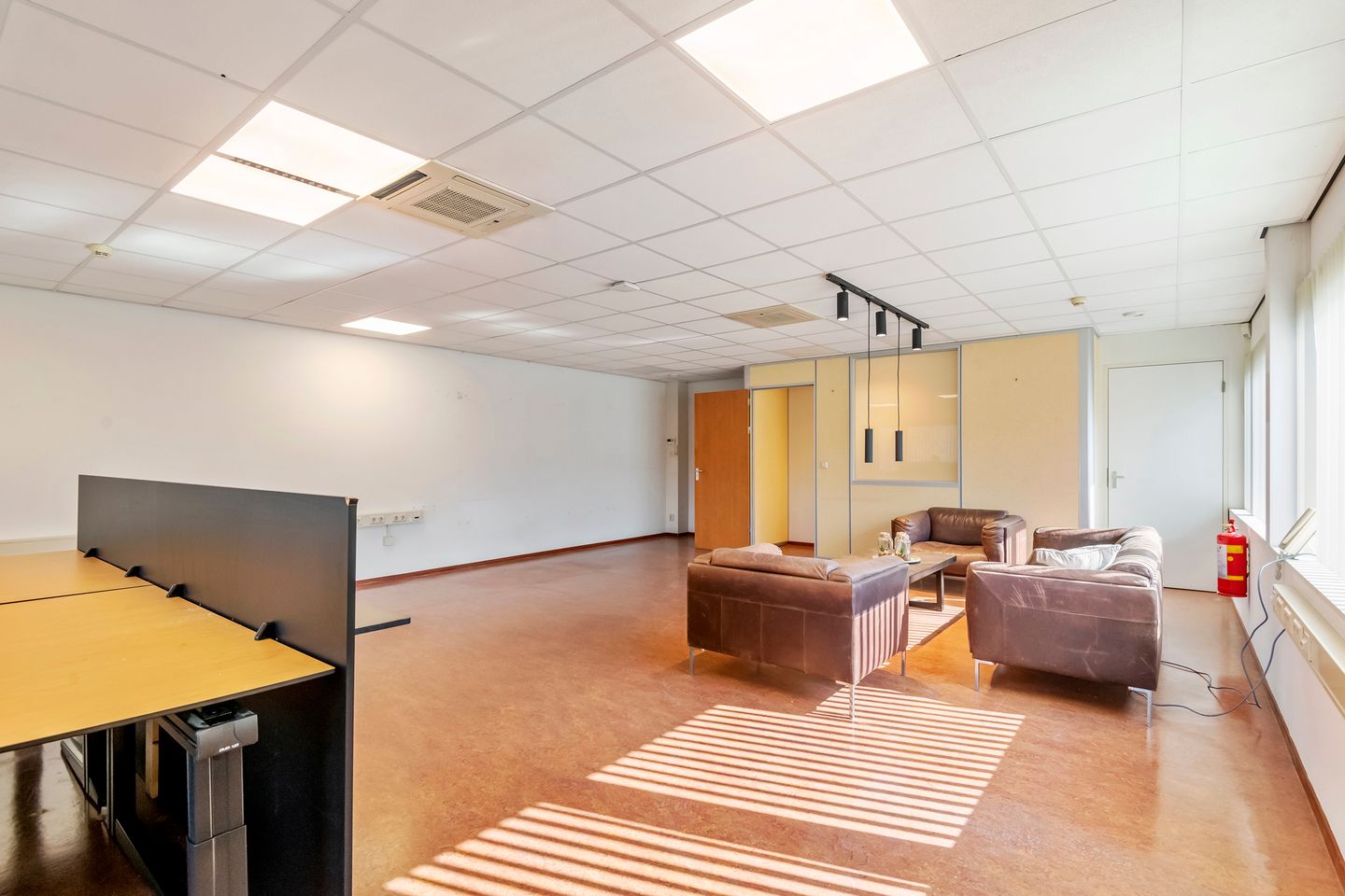 Bekijk foto 3 van Lingewei 39