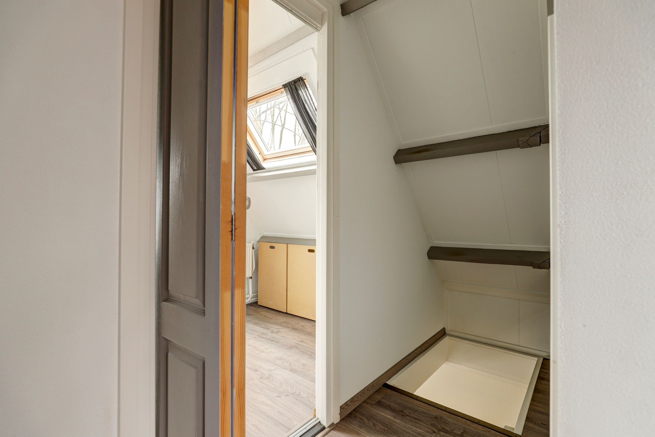 Move-in Ready Maisonnette with Sunny Balcony — 41