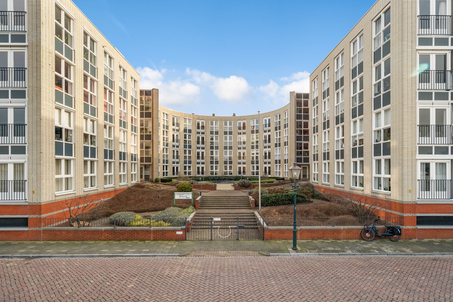 Foto 5 van Buiten Walevest 80