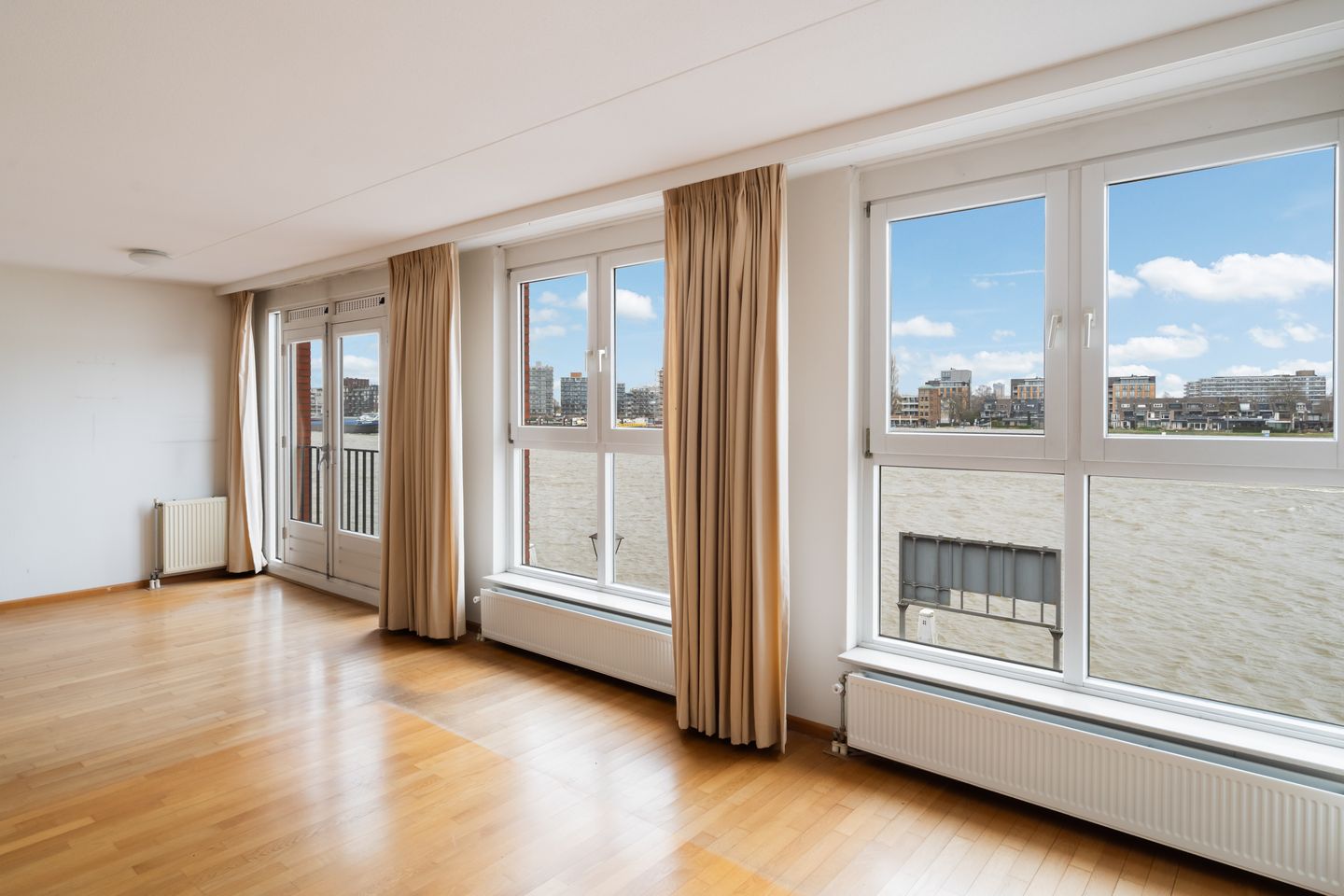 Foto 14 van Buiten Walevest 80