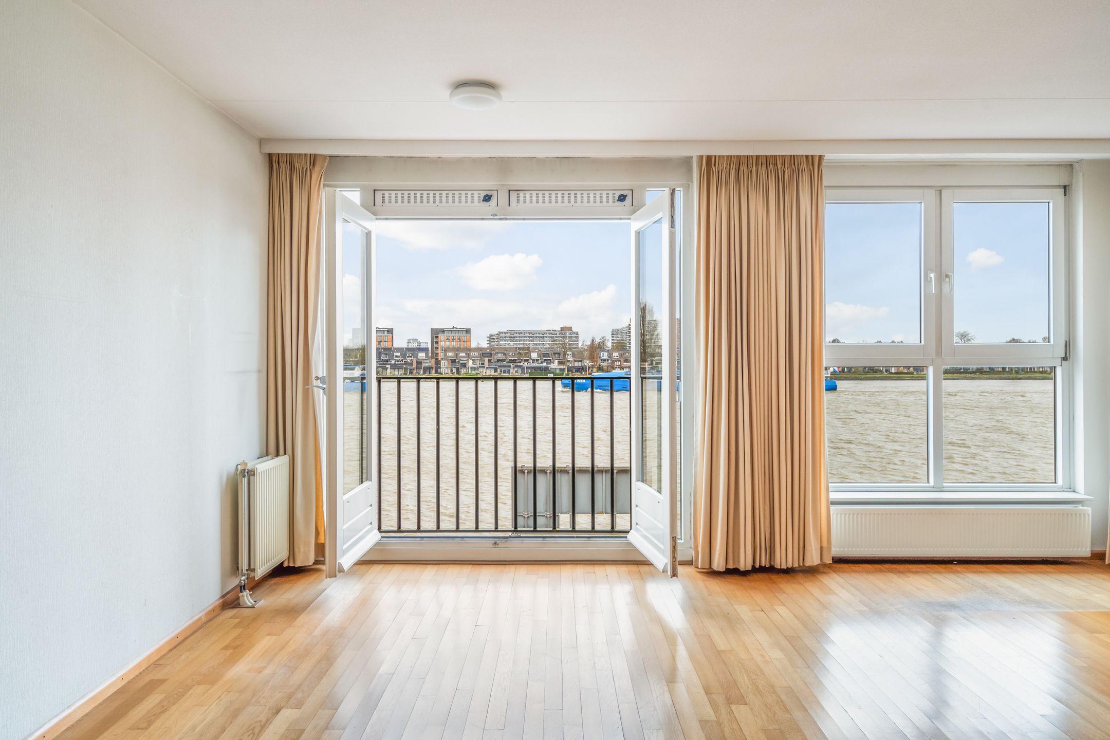 Foto 21 van Buiten Walevest 80