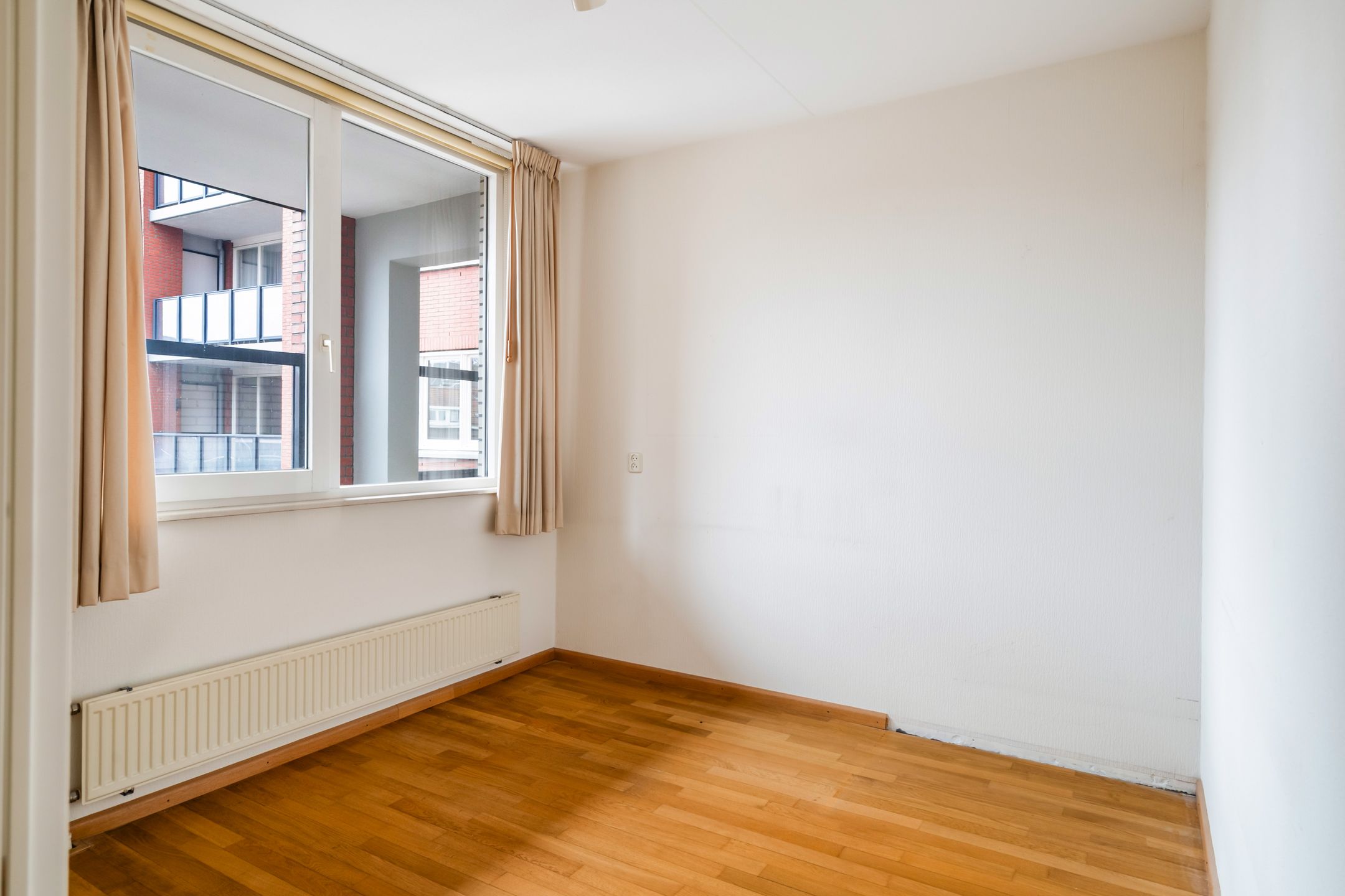 Foto 36 van Buiten Walevest 80