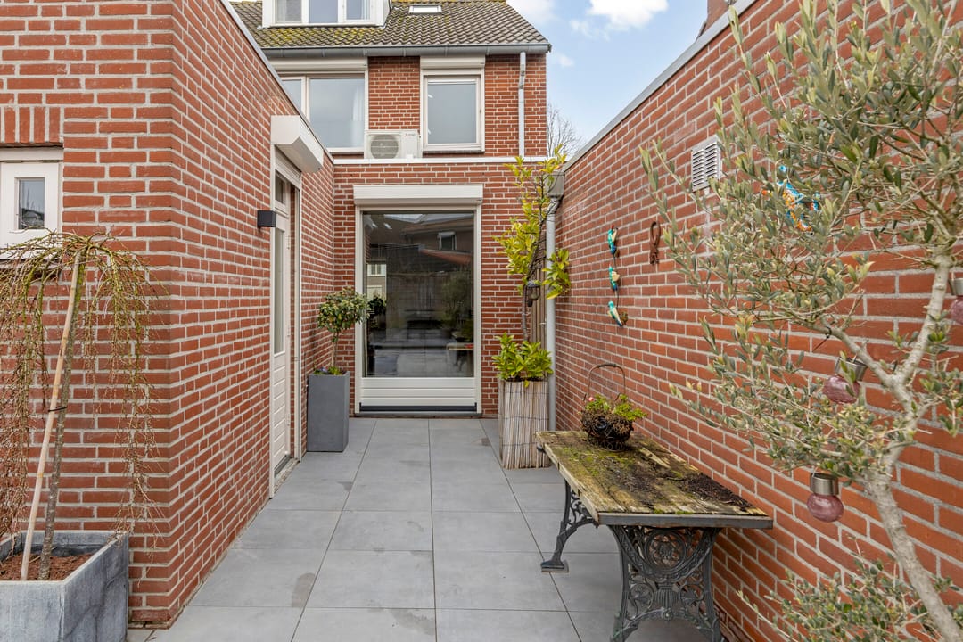 Foto 32 van Veestraat 14