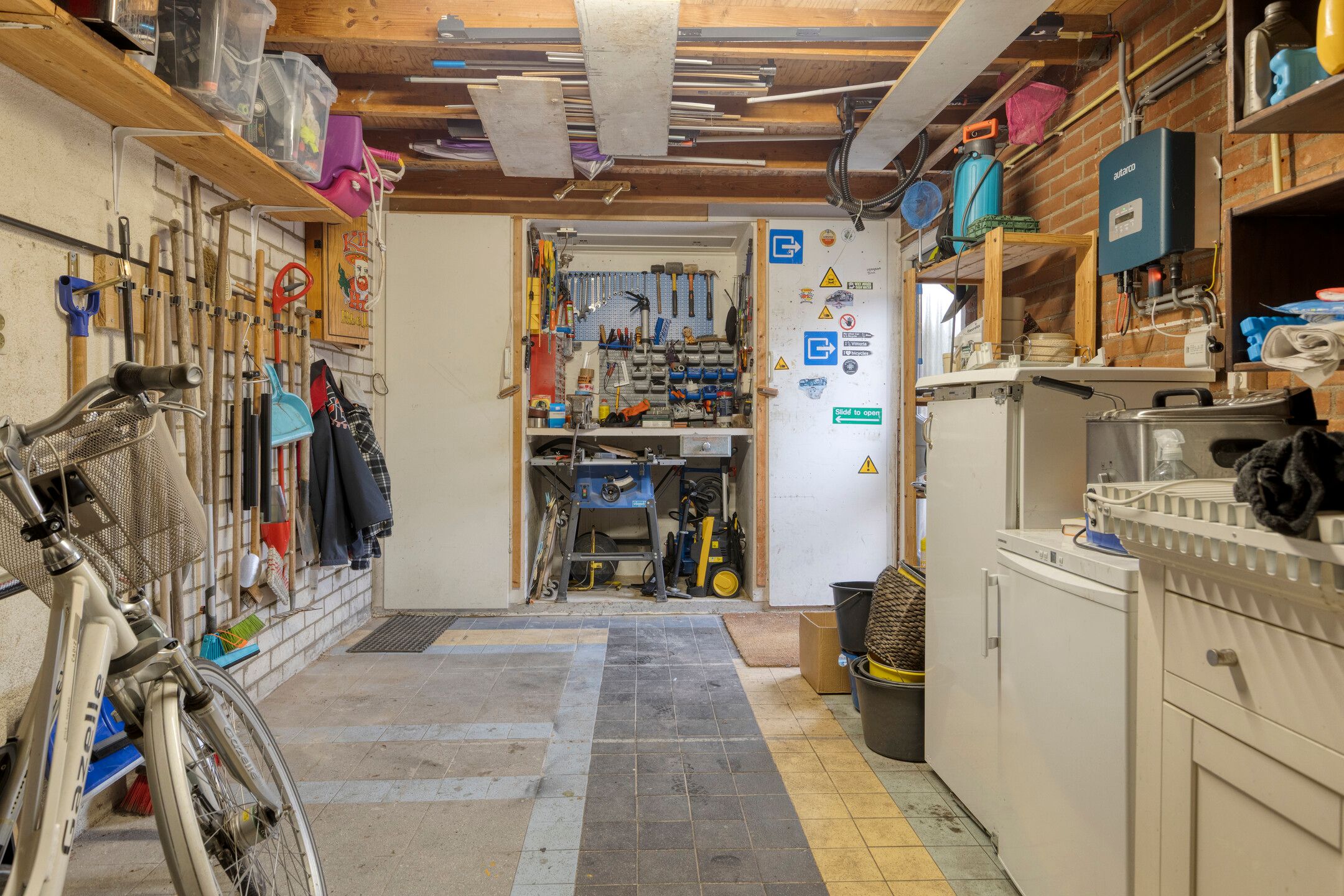 Foto 33 van Veestraat 14