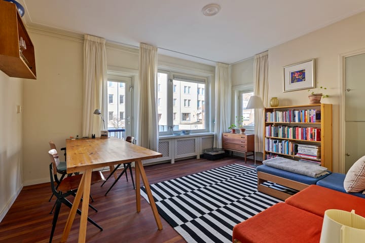 Photo 2 of Lex Althoffstraat 1-H