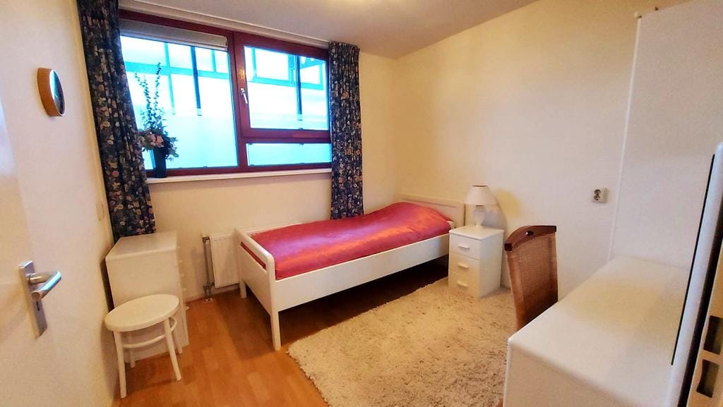 Foto 9 van Dokter Van Ledestraat 44