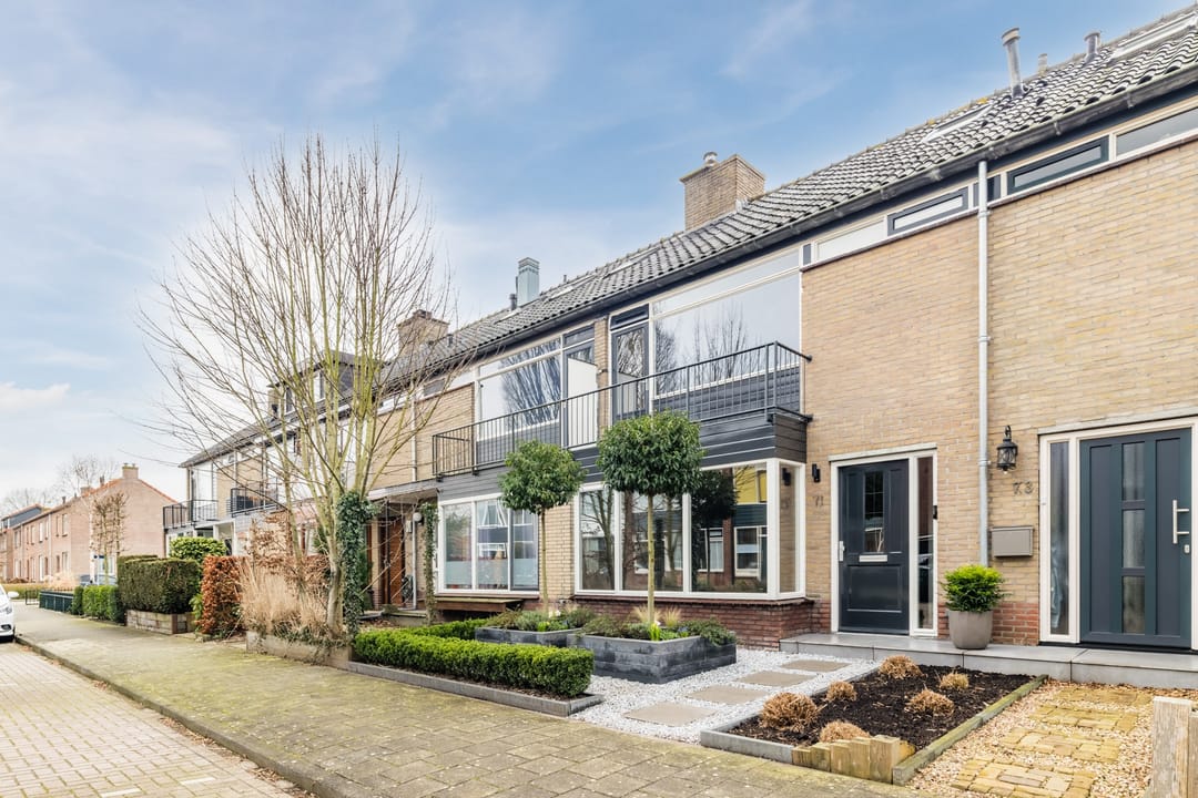 Foto 8 van Strick van Linschotenstraat 71