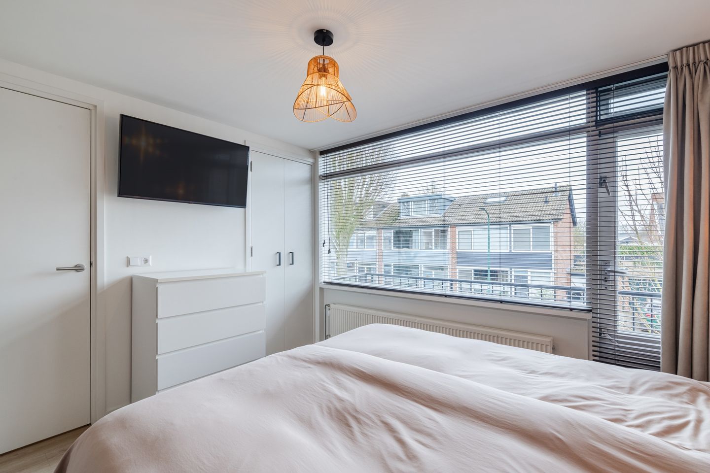 Foto 25 van Strick van Linschotenstraat 71