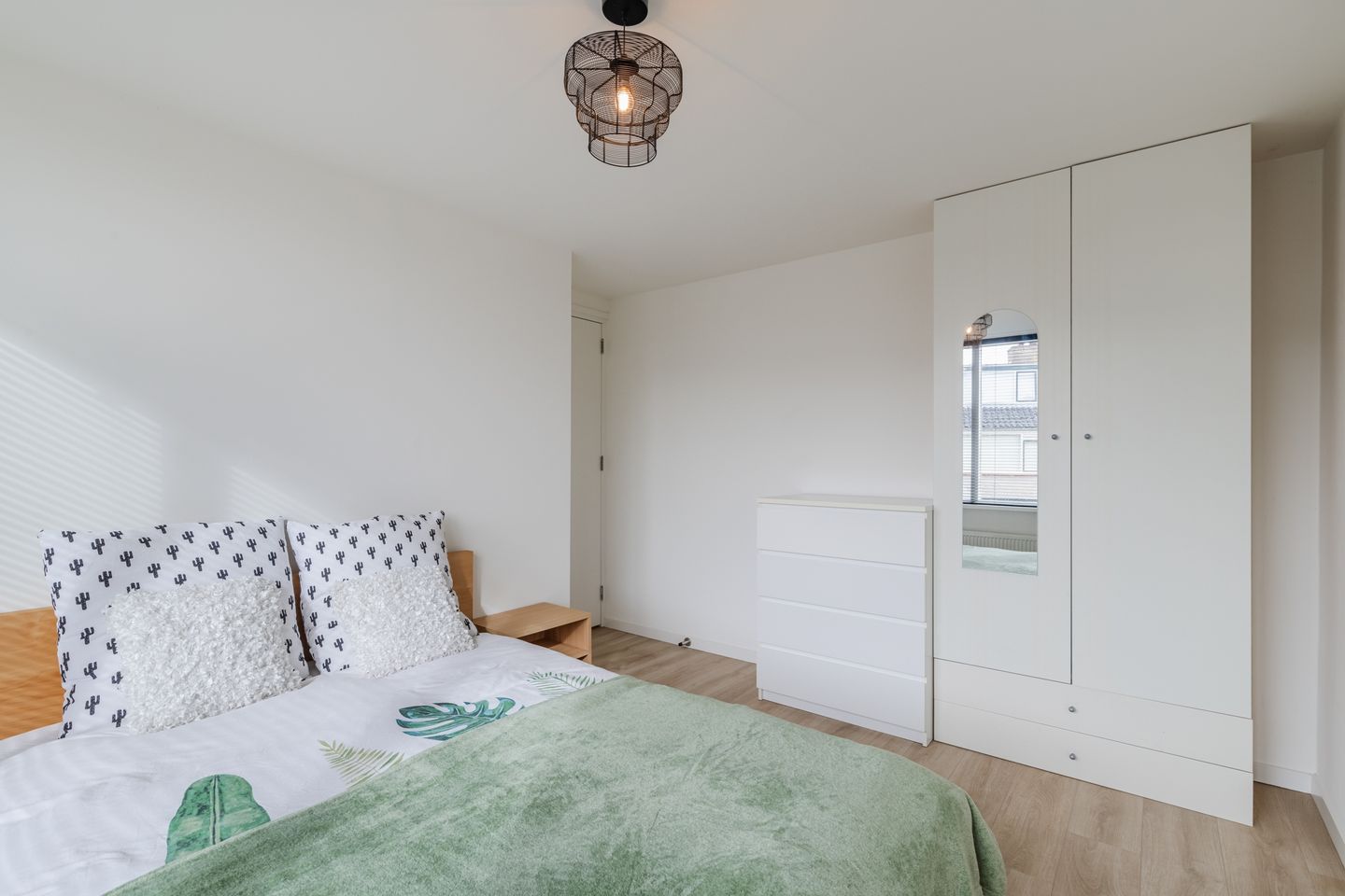 Foto 29 van Strick van Linschotenstraat 71