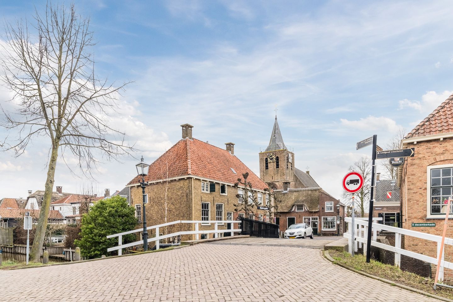 Foto 55 van Strick van Linschotenstraat 71