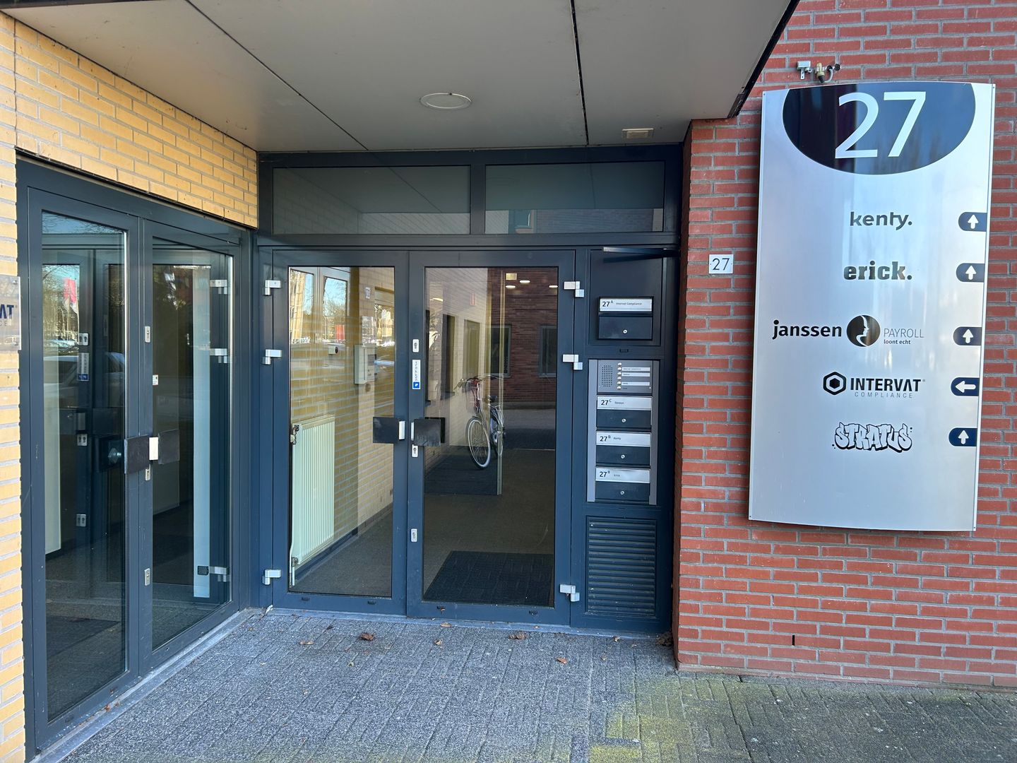 Bekijk foto 2 van Koopmanslaan 27-B