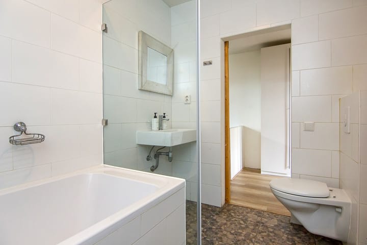 Fully Renovated Family Home with Expansion Potential in Haarlem — 51