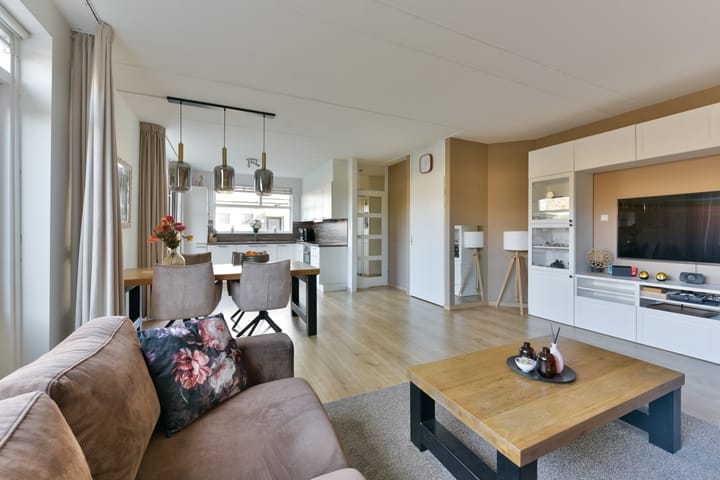 Foto 5 van Perziklaan 2