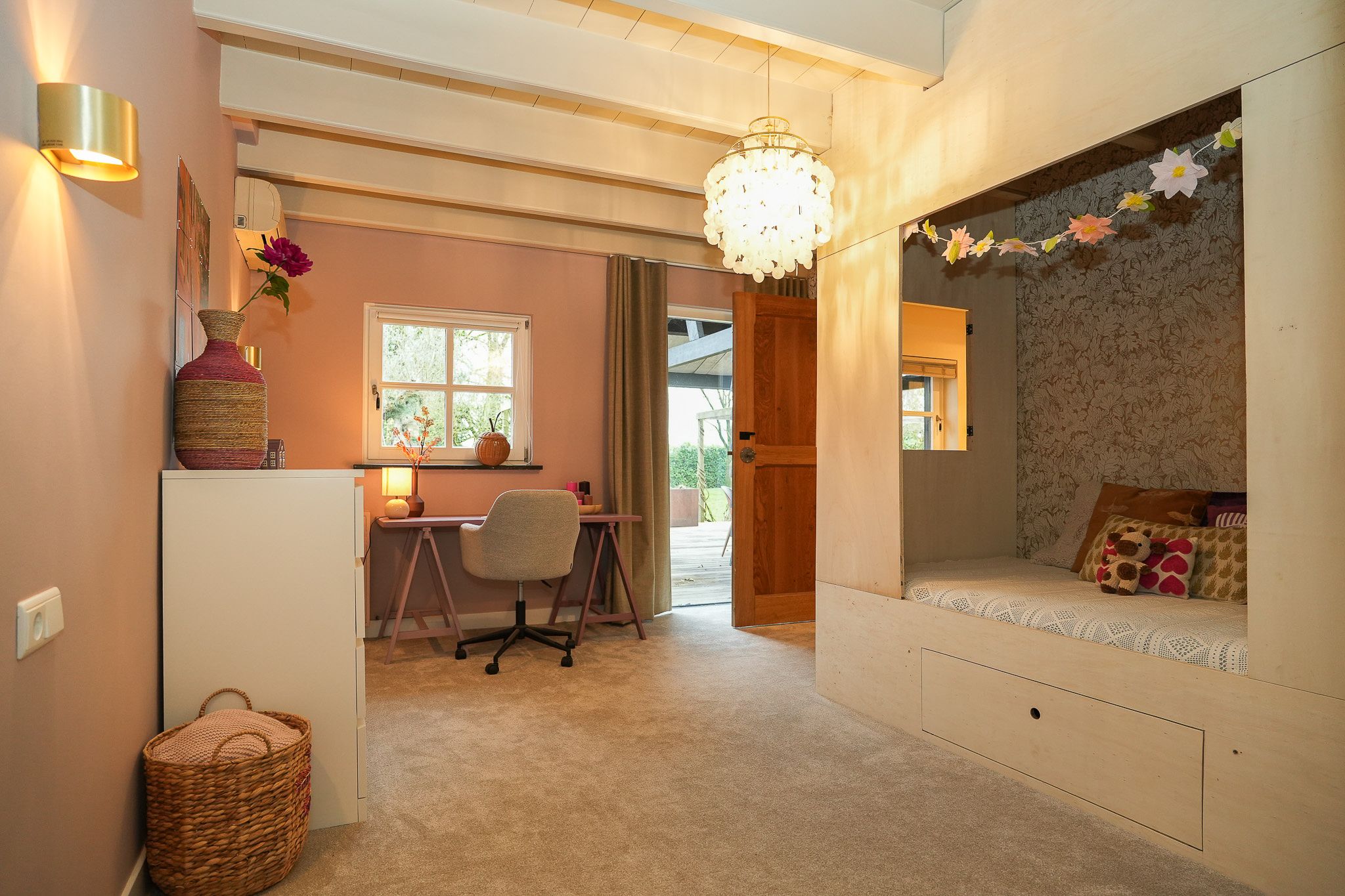 Photo 54 of Beemstraat 44