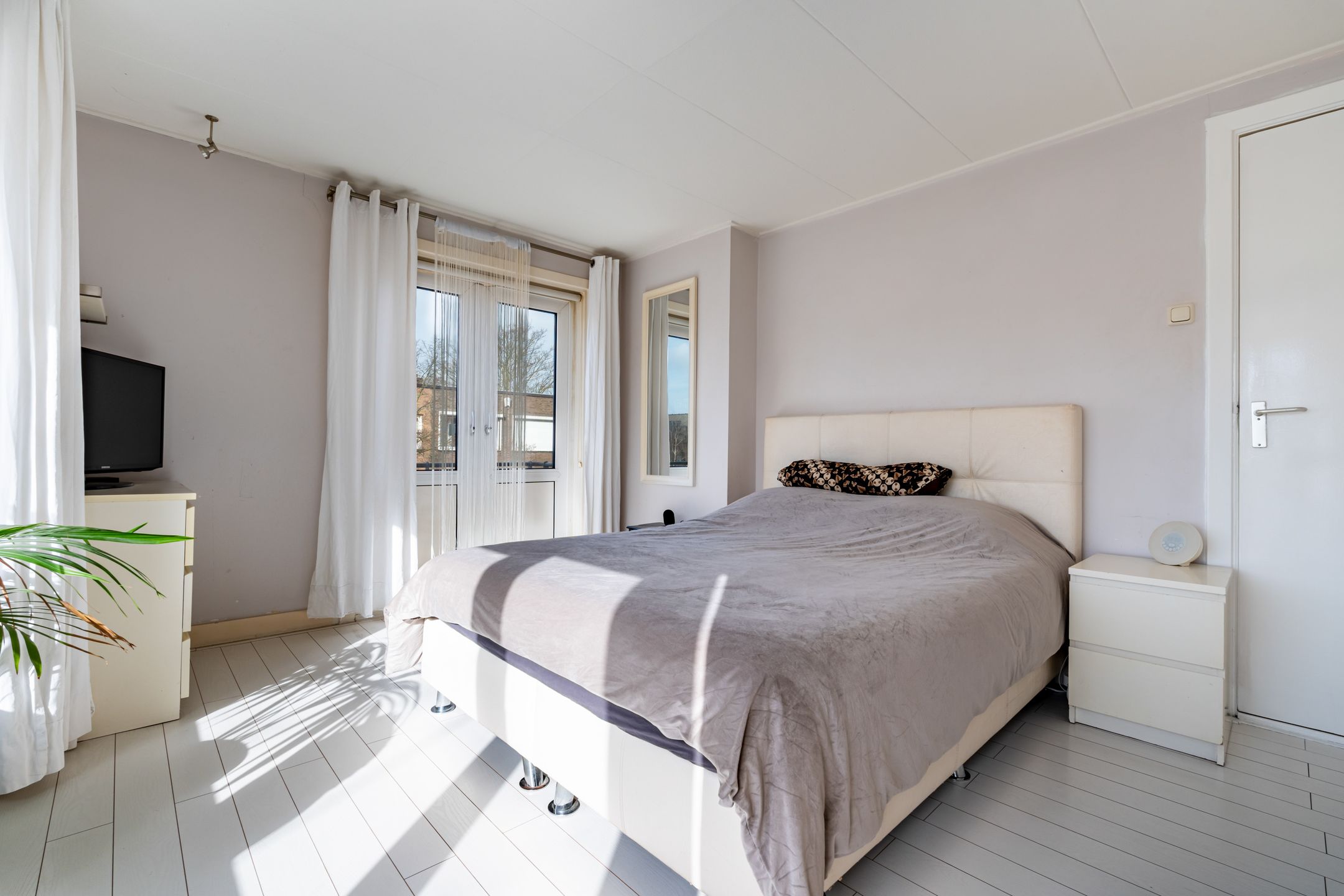 Foto 3 van Besemerstraat 12-A02