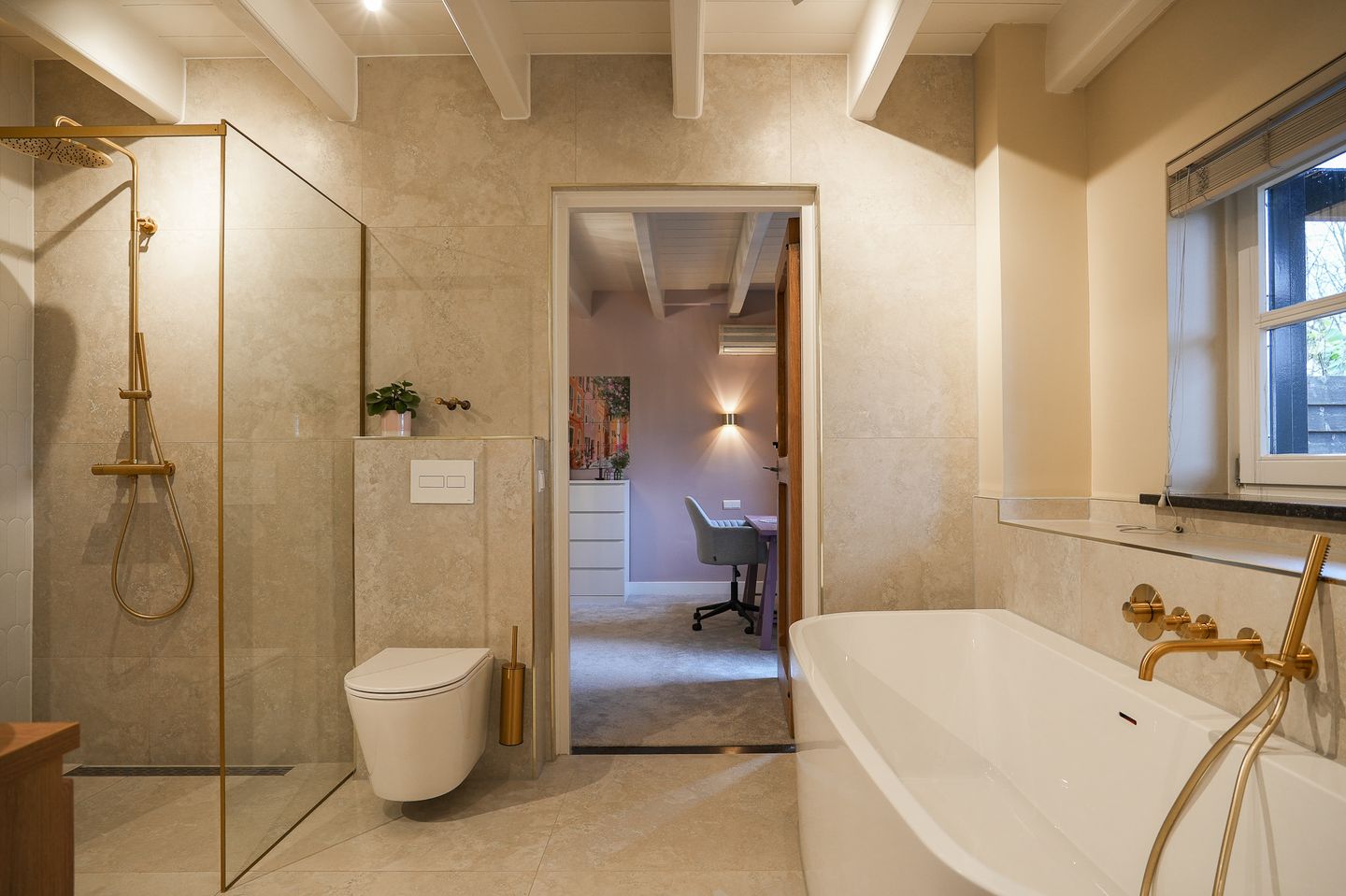 Photo 55 of Beemstraat 44