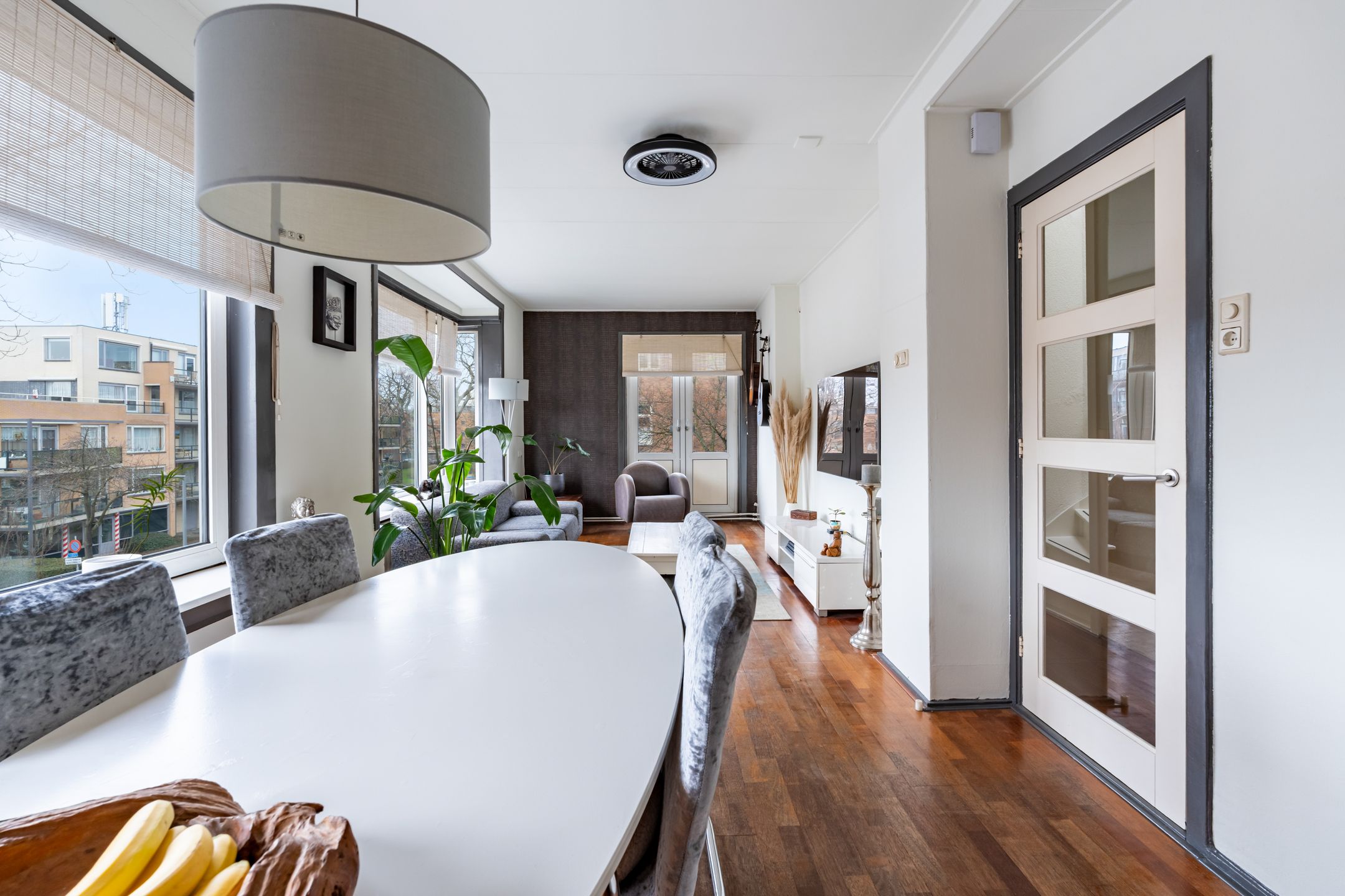 Foto 15 van Besemerstraat 12-A02