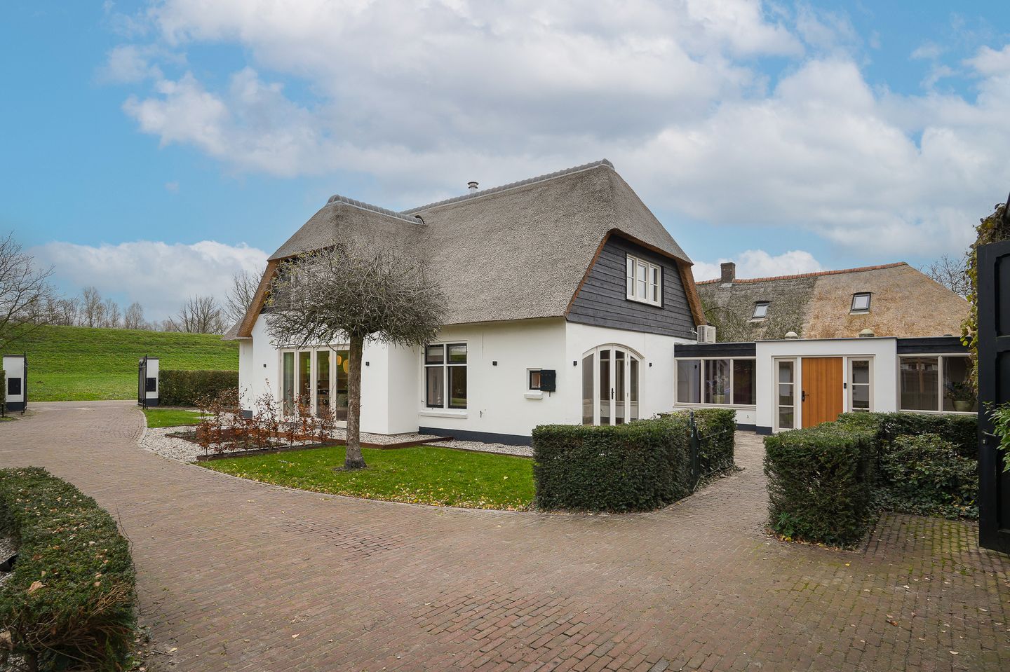 Photo 80 of Beemstraat 44