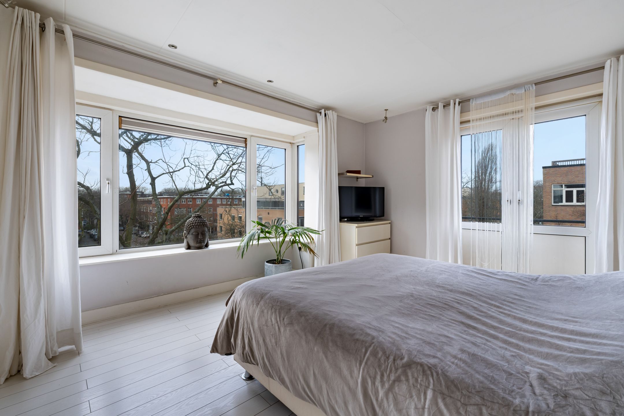 Foto 30 van Besemerstraat 12-A02