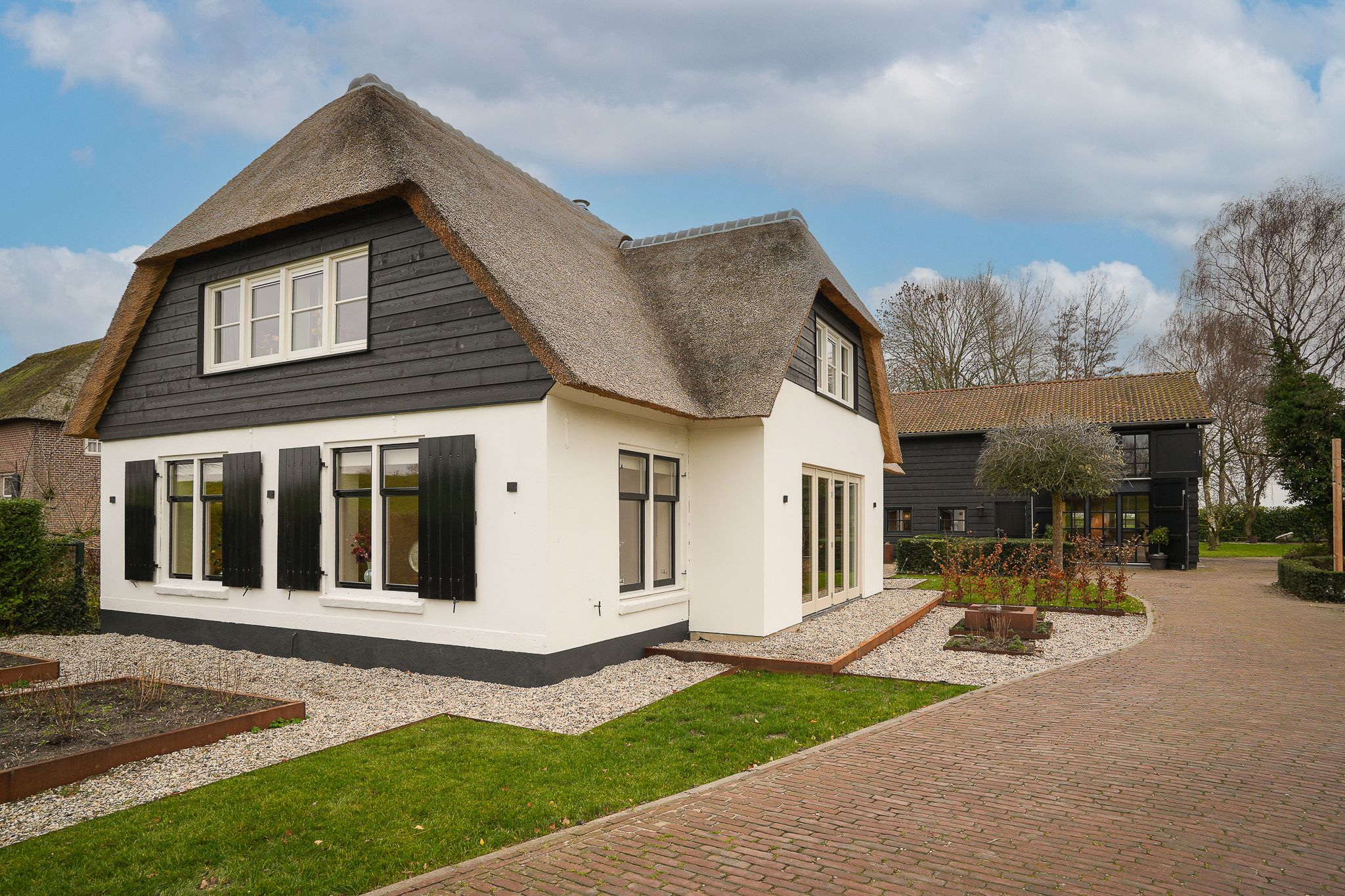 Photo 84 of Beemstraat 44