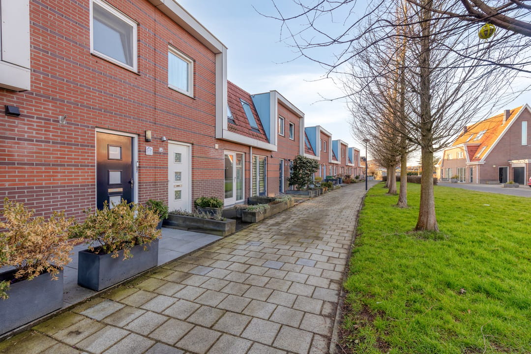 Photo 8 of Neeltje Lokerseland 19