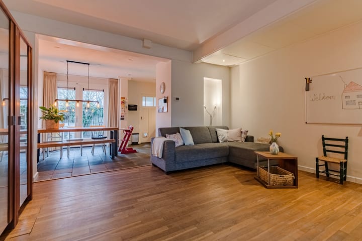 Photo 2 of Parallelweg 15