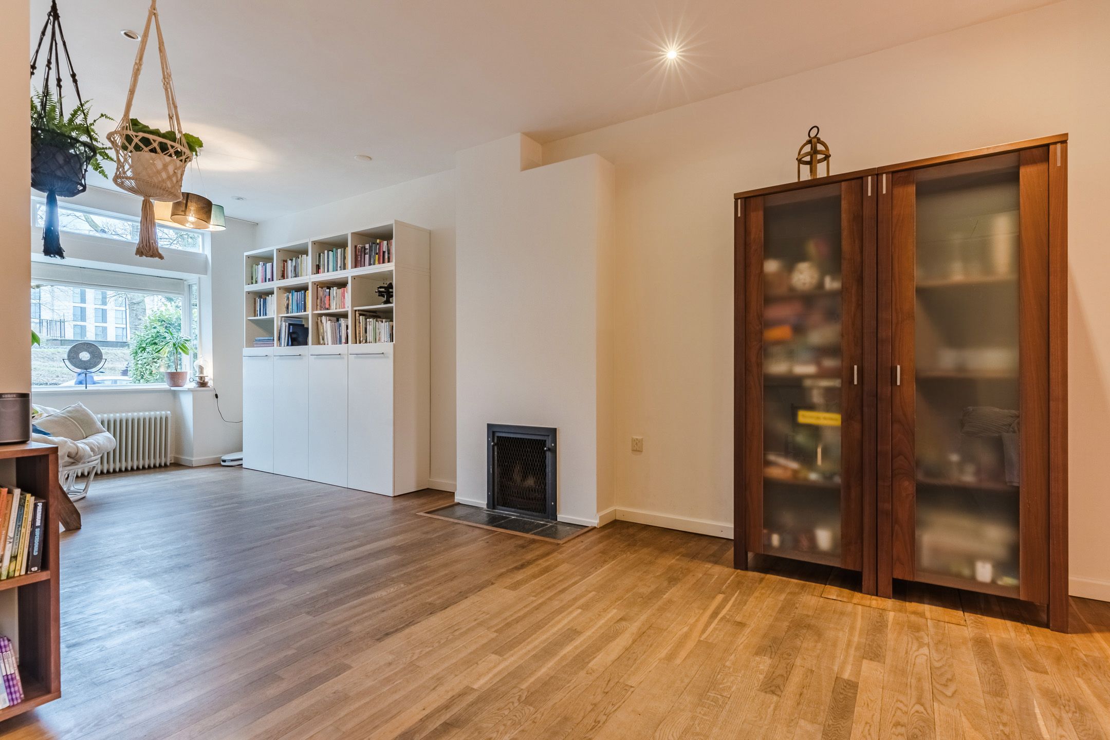 Photo 12 of Parallelweg 15