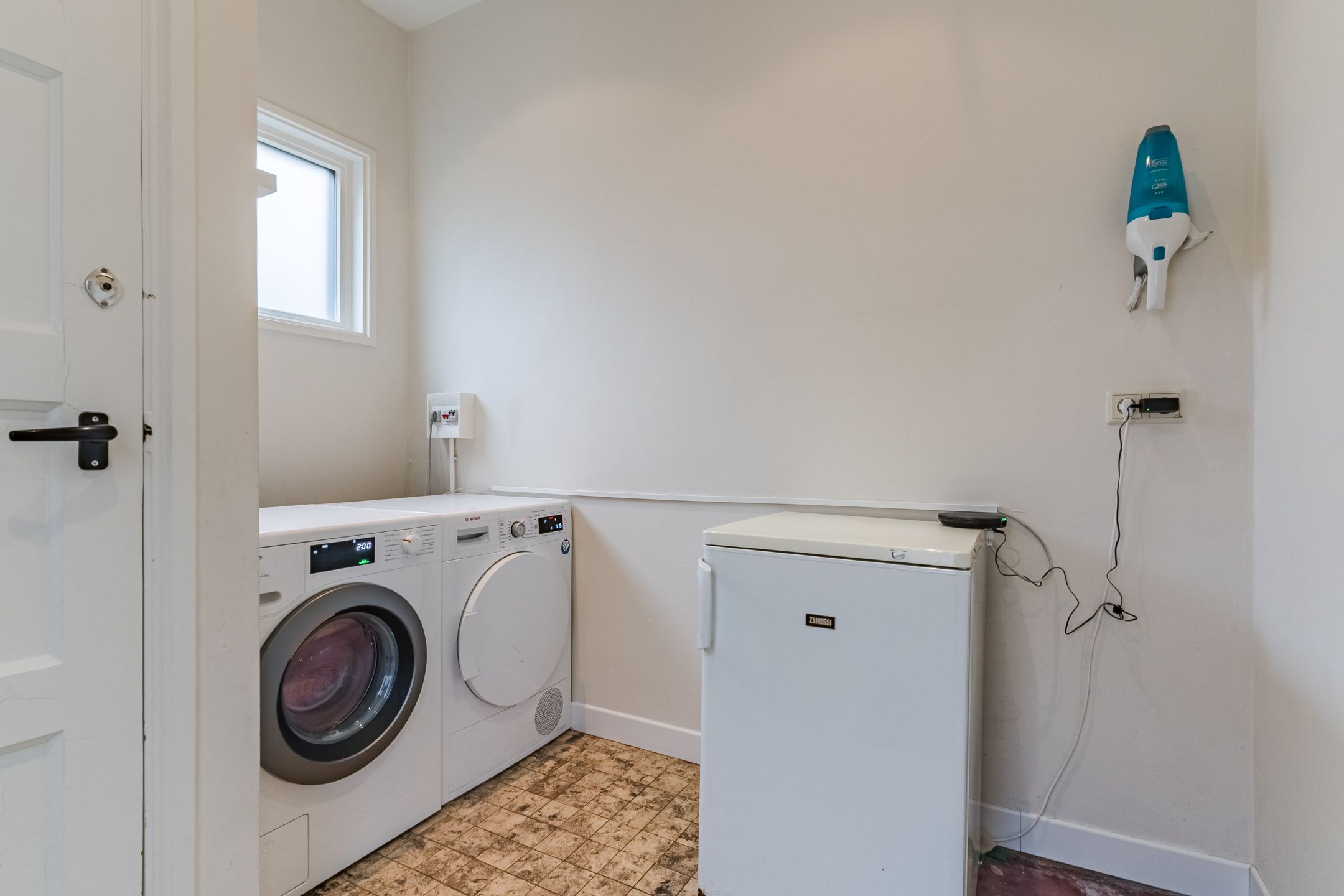 Photo 21 of Parallelweg 15