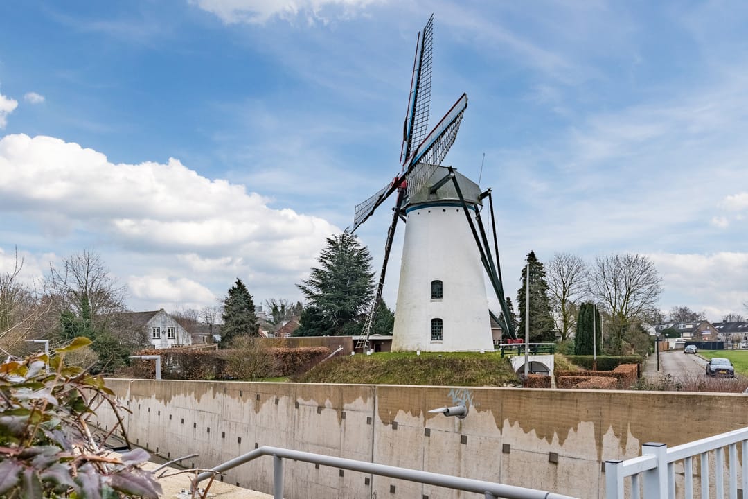 Photo 73 of Parallelweg 15