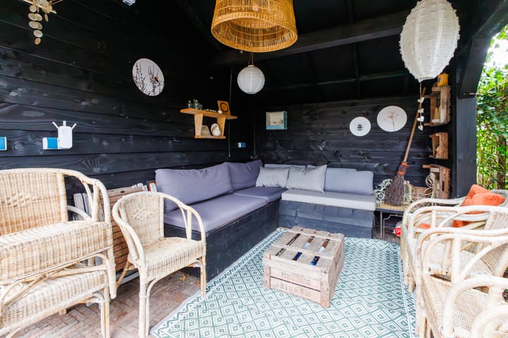 Characteristic semi-detached house on a spacious plot of 347 m2 — 39