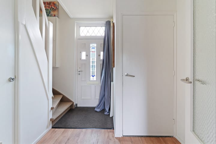 Photo 5 of Julianastraat 8