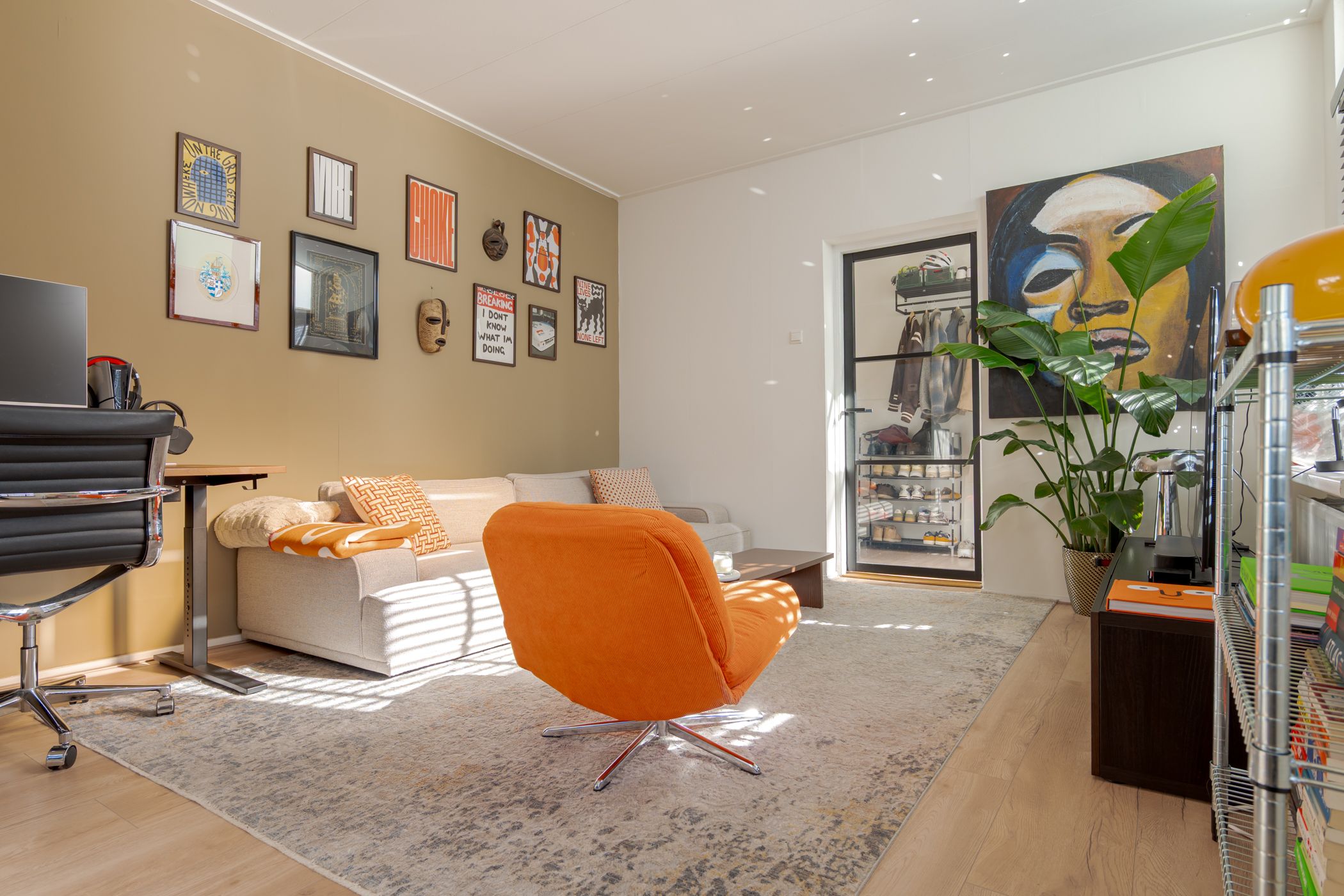 Photo 12 of Van Ittersumstraat 31-A