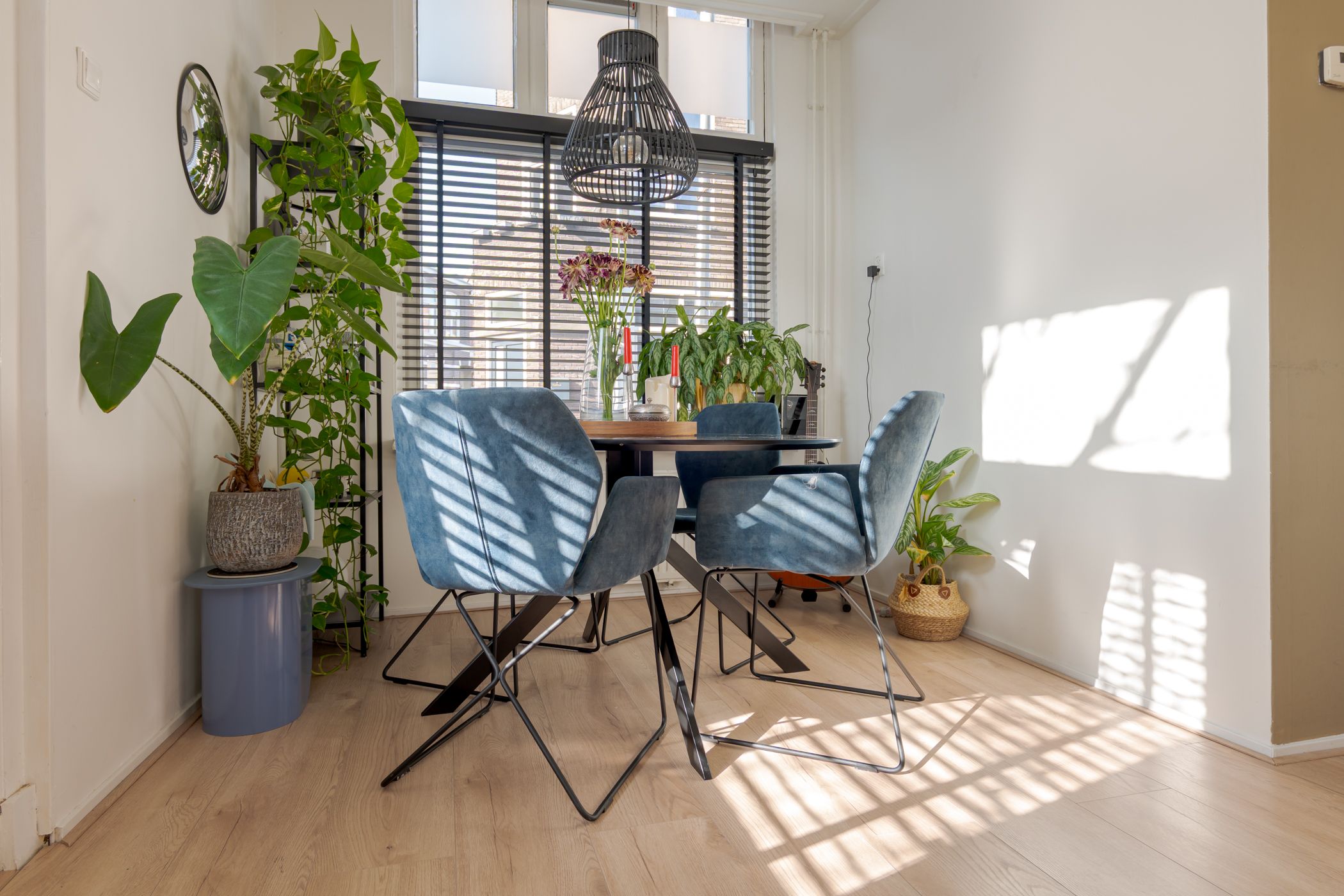 Photo 15 of Van Ittersumstraat 31-A