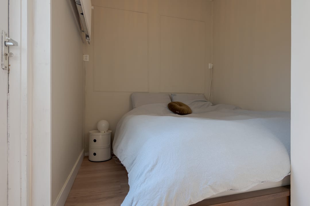 Photo 22 of Van Ittersumstraat 31-A