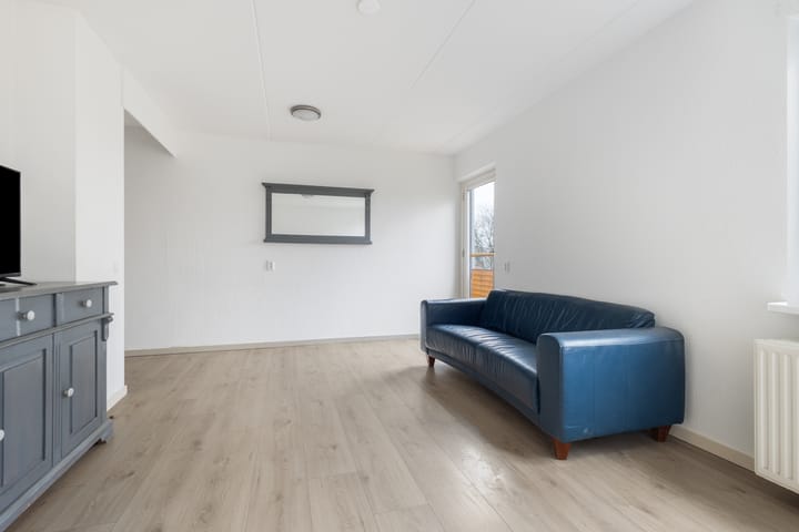 Photo 4 of Barbusselaan 354