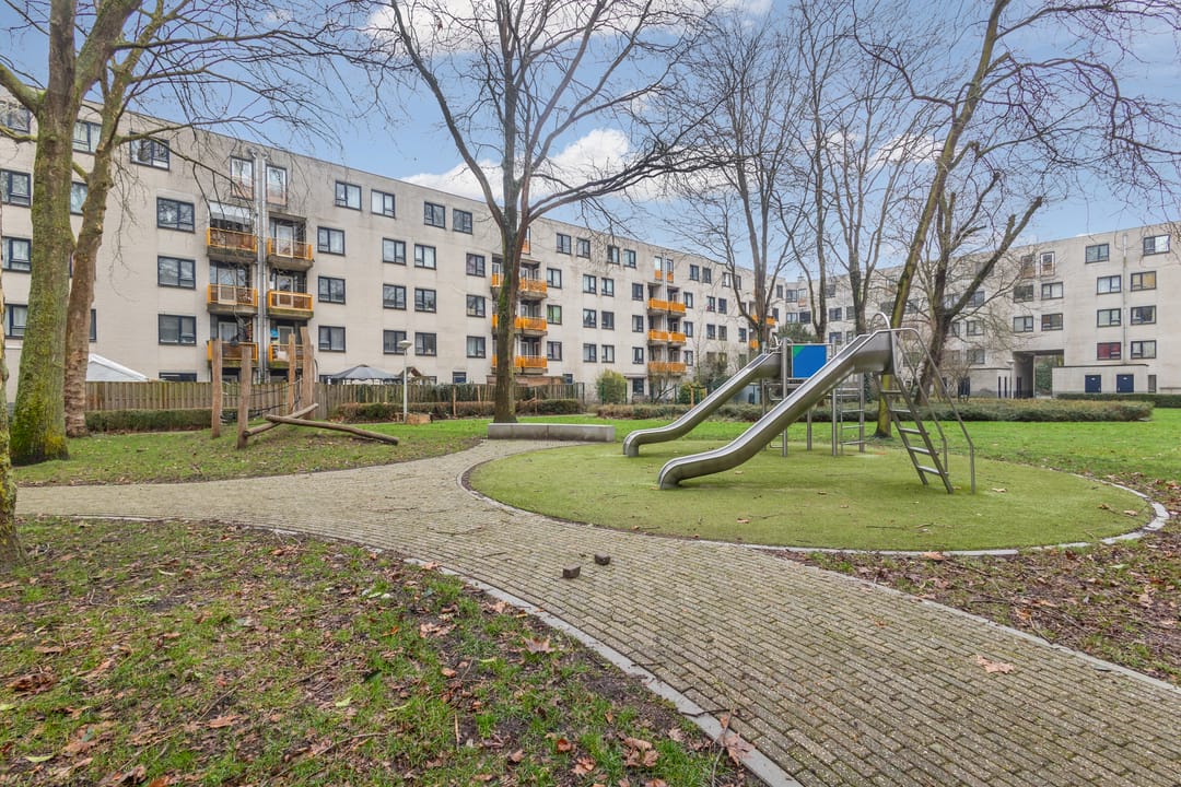 Photo 23 of Barbusselaan 354