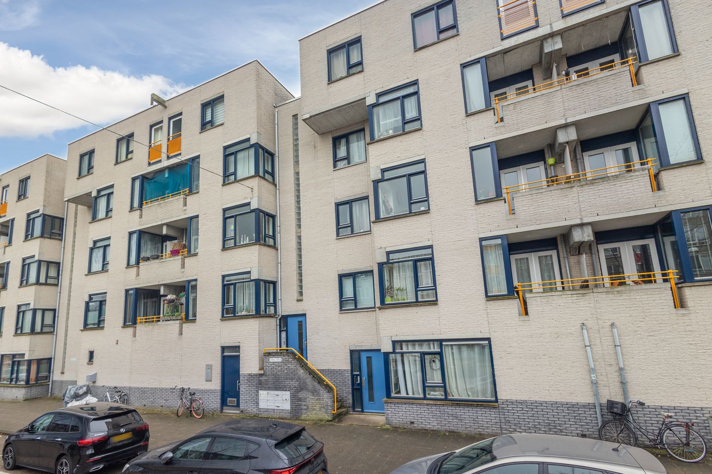 Photo 25 of Barbusselaan 354