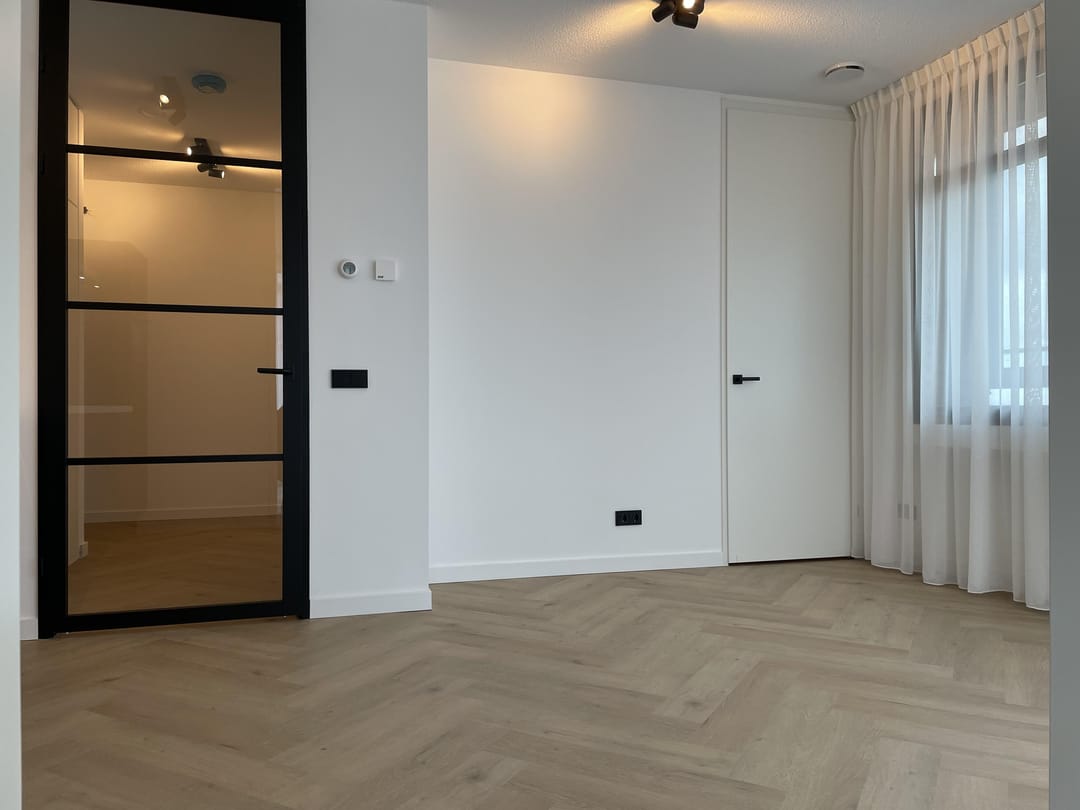 Photo 8 of Dudokstraat 210