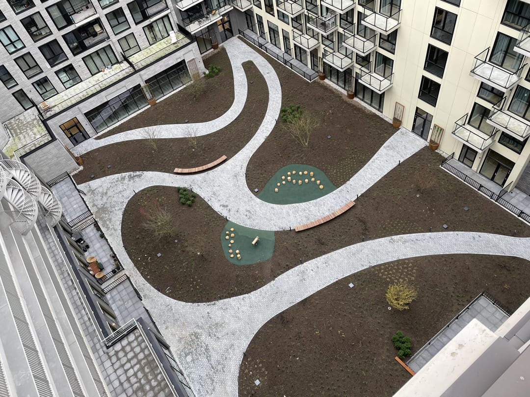 Photo 23 of Dudokstraat 210