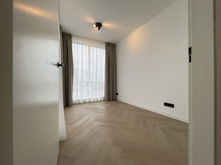 Foto 15 van Dudokstraat 210