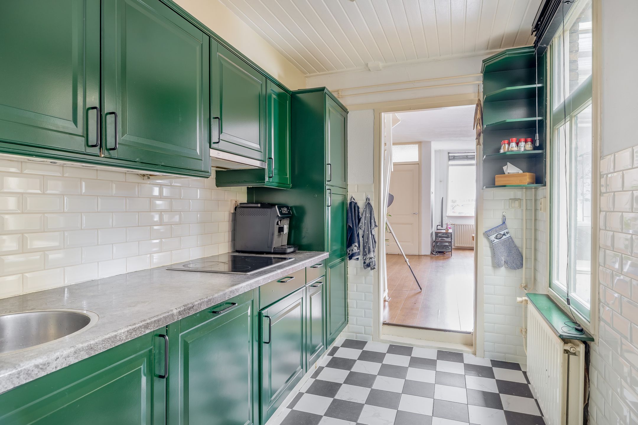 Foto 12 van van Strijenstraat 46