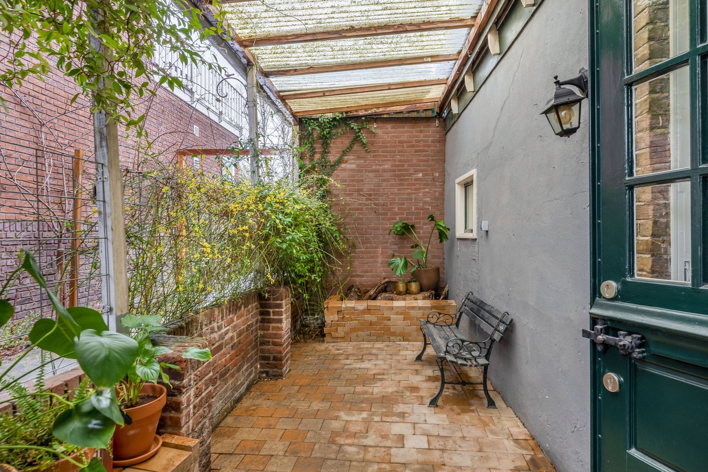 Foto 14 van van Strijenstraat 46