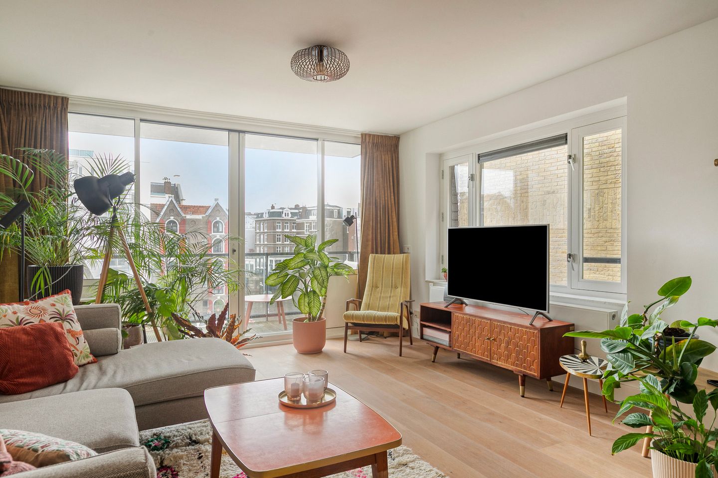 Foto 10 van Valkenburgerstraat 36-E