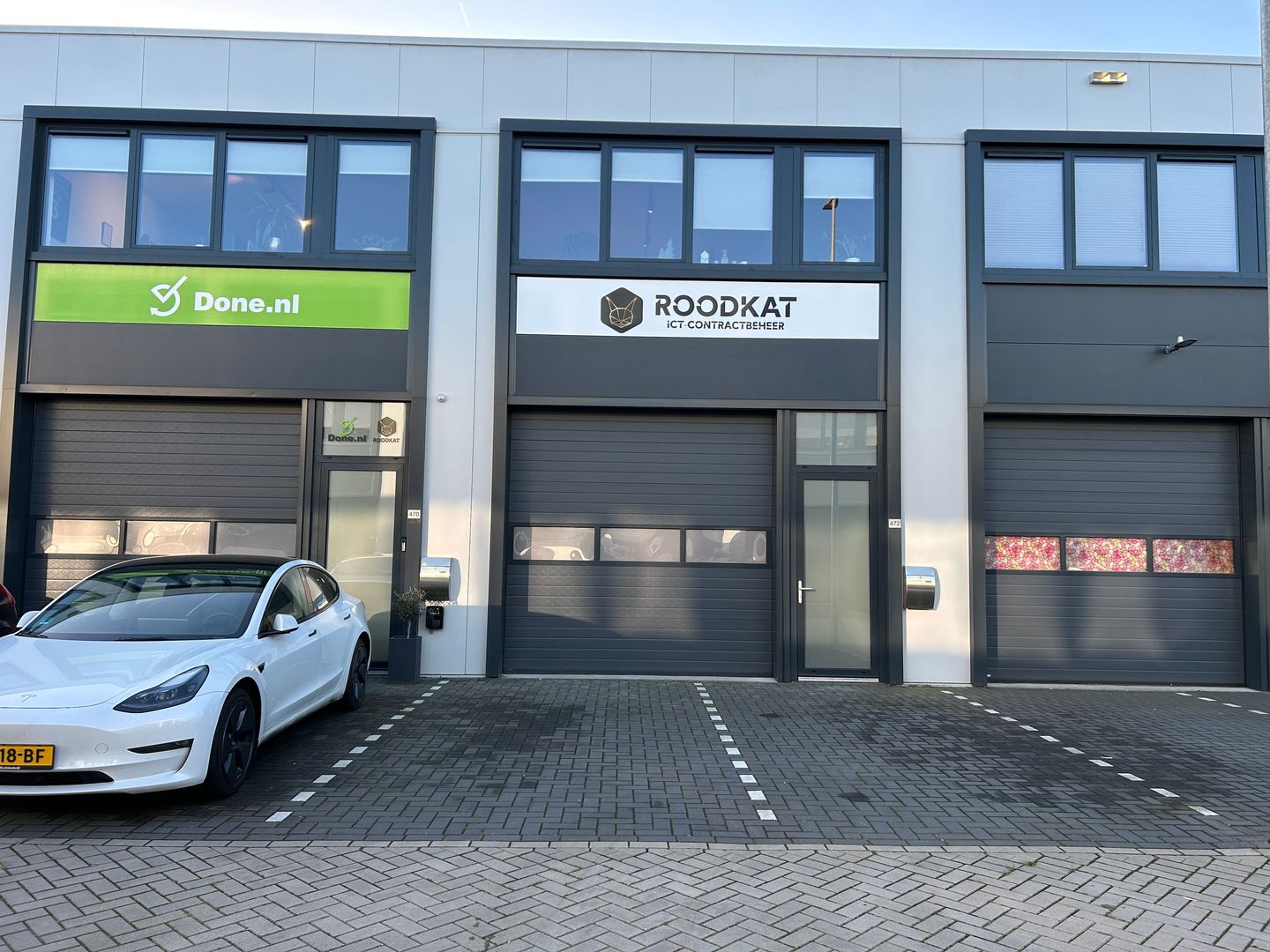 View photo 1 of Titaniumweg 472