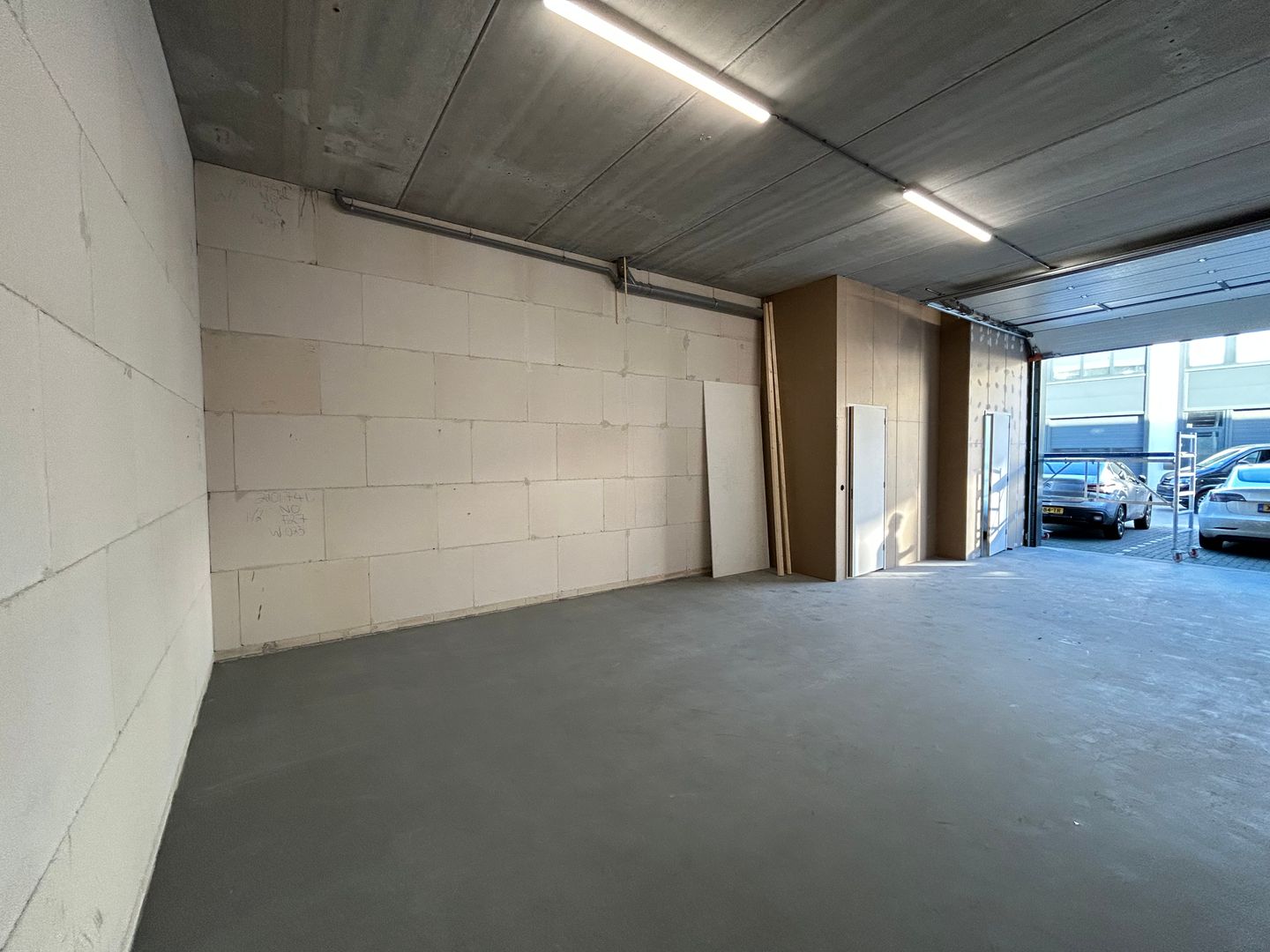 View photo 5 of Titaniumweg 472