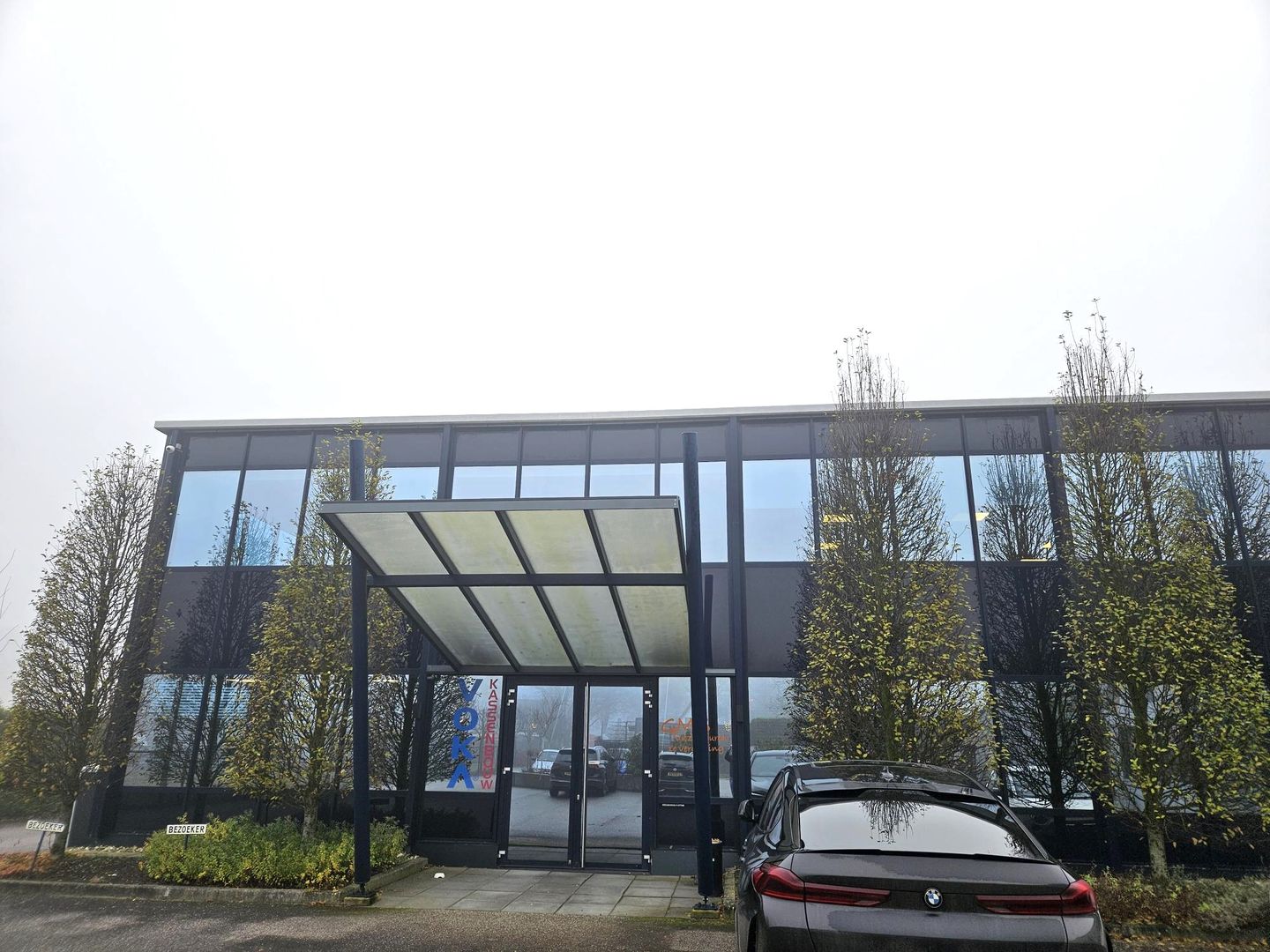 View photo 2 of Ericasestraat 69-A