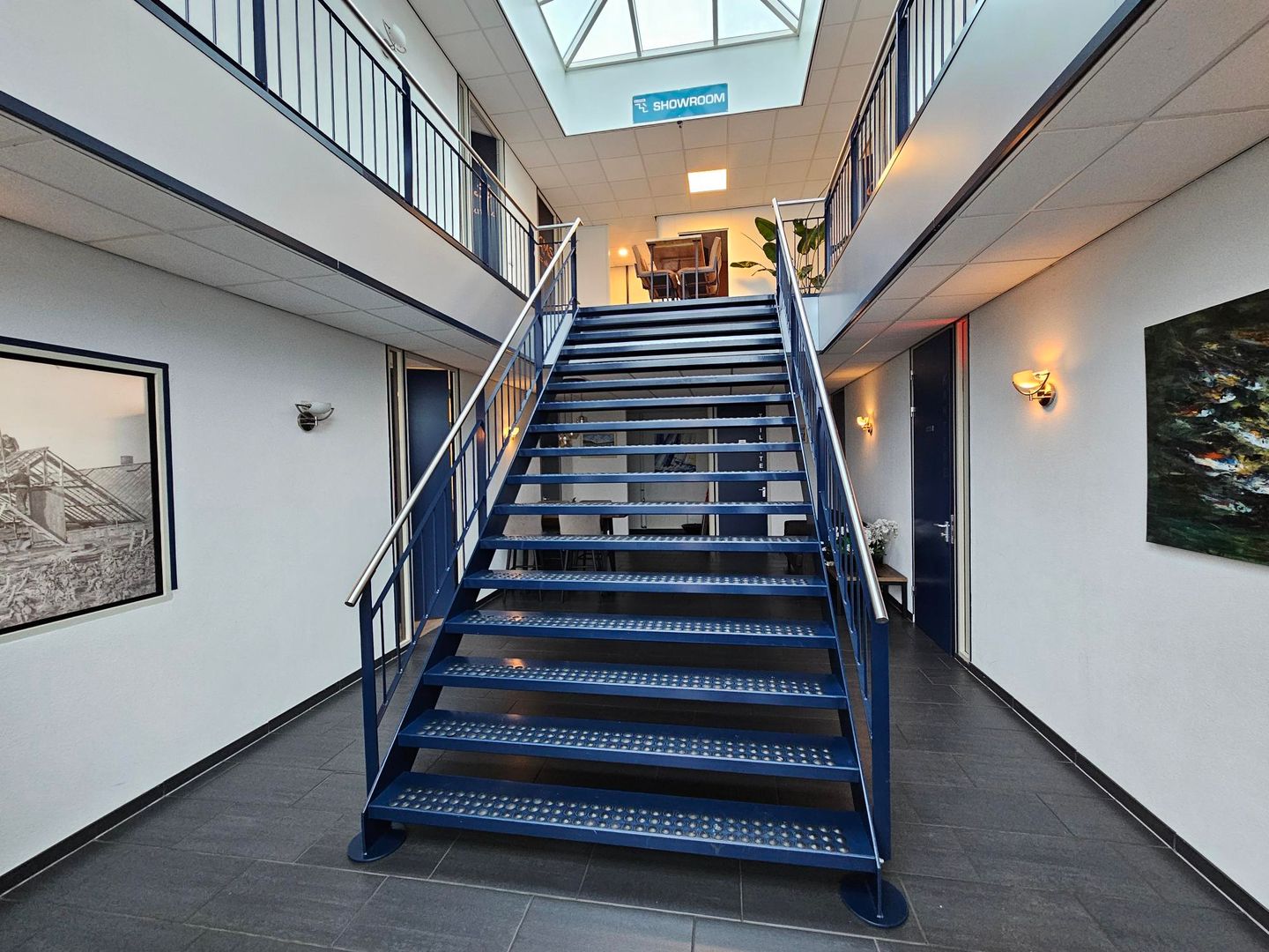 View photo 3 of Ericasestraat 69-A